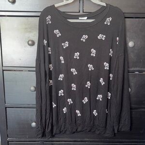Chic Black Long Sleeve Top with reindeer Figures